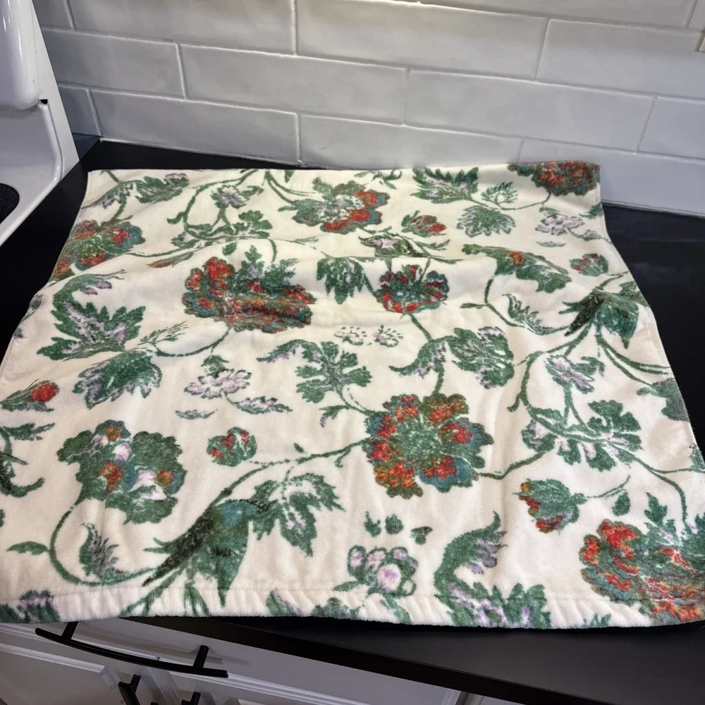 World Market Retro Floral with Birds‎ Towel Set of Two